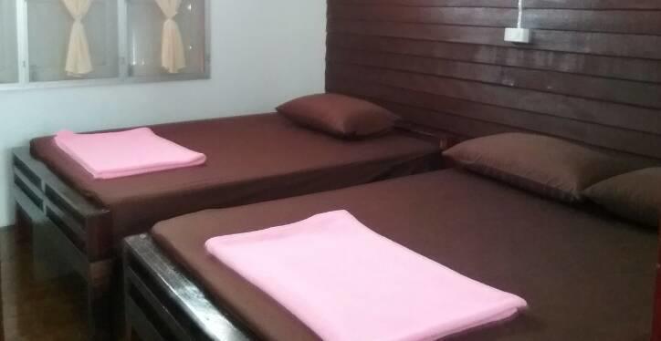 Ban Sawang Yai Sawang Guesthouse מראה חיצוני תמונה