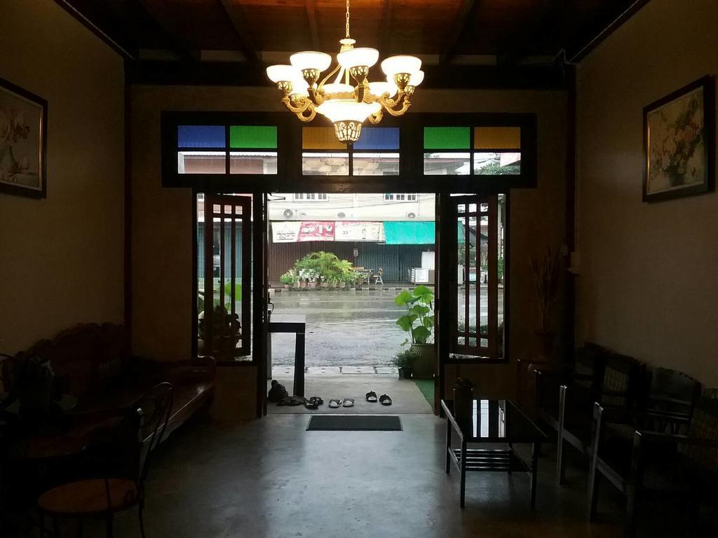 Ban Sawang Yai Sawang Guesthouse מראה חיצוני תמונה